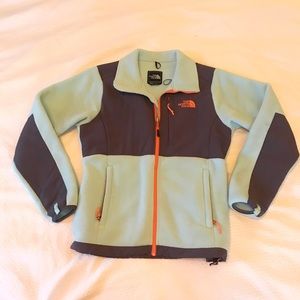 Women’s SMALL North Face DENALI Jacket